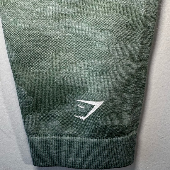 Gymshark Adapt Camo Seamless Leggings - Picture 13 of 15